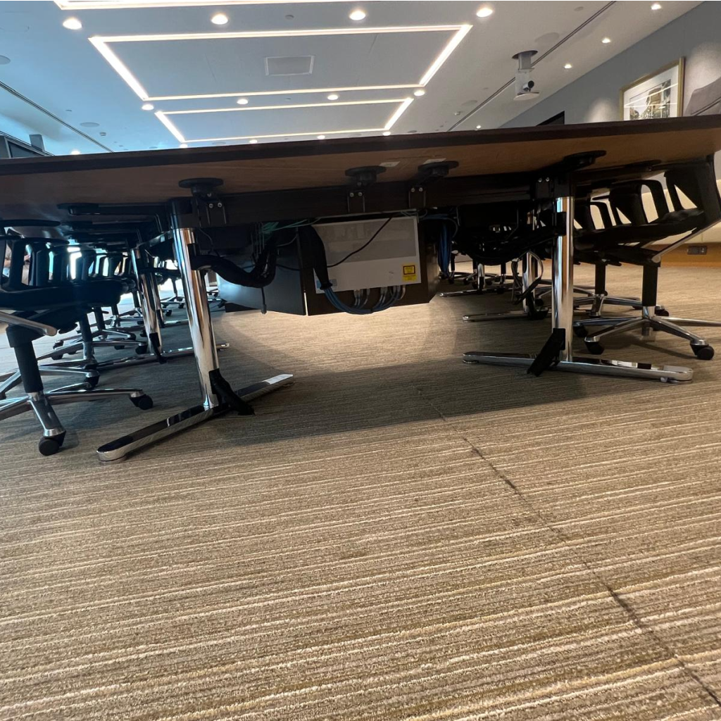 Wilkhahn Travis Top Boat Shape 9 Meter Conference Broadroom Table